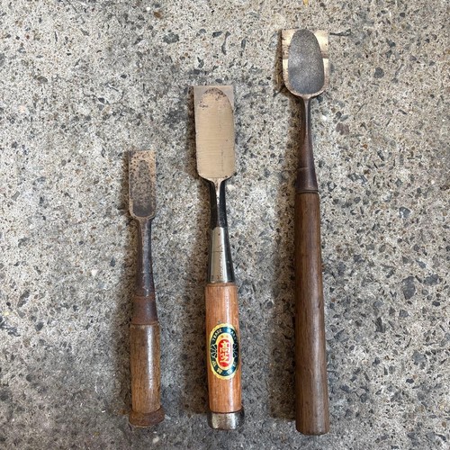 Lot ciseaux à bois - à,