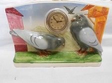 Pendule Horloge Ancienne en Barbotine de SARREGUEMINES rare