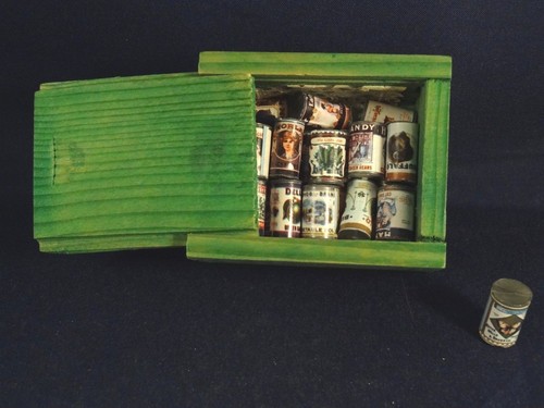 Ancien jouet casier miniature