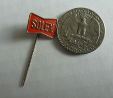 ancienne épingle SOLEX couleur rouge est très rare années 60 {dui}