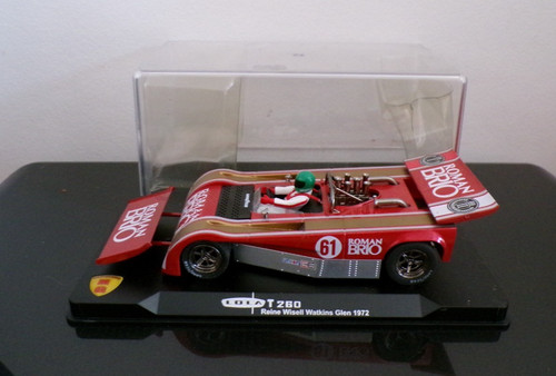 Vanquish lola 260 reine - mg, t
