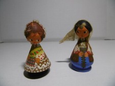 ANCIENNES FIGURINES - ANCIENNES POUPEES - LOT DE DEUX FIGURINES