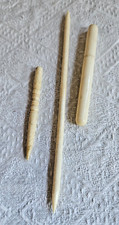 ANCIEN NECESSAIRE COUTURE EN OS  ETUI AIGUILLES POINTEAU AIGUILLE