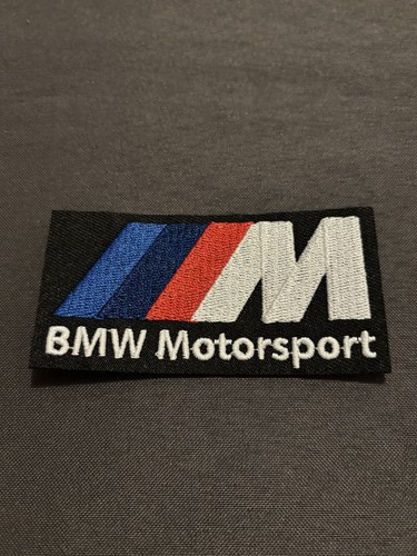 Patch écusson brodé