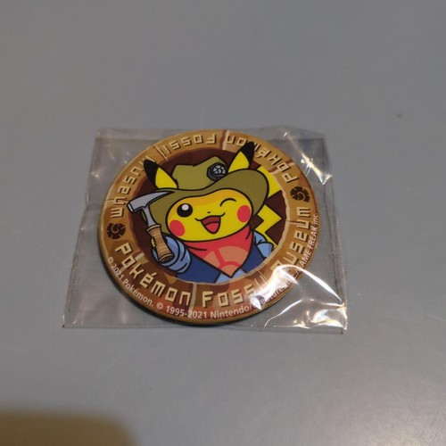 Pokemon pikachu pin badge - pokemon,