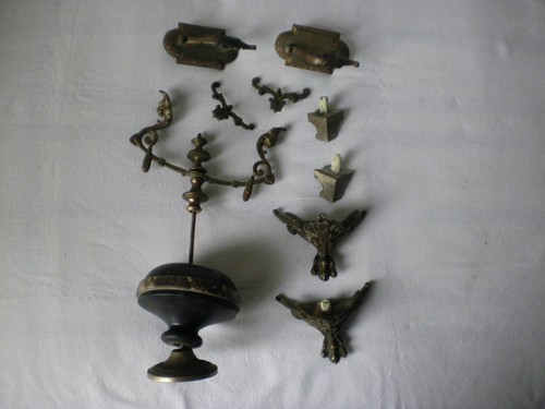 Pièces pour pendule - , ancienne