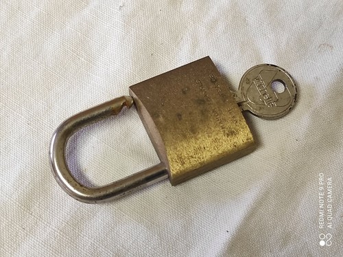 Cadenas métal vachette - cadenas,