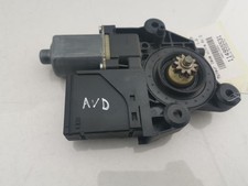 Moteur leve vitre avant droit RENAULT SCENIC 3 PHASE 2 807302741R