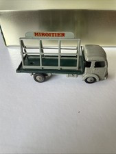 Miroitier Simca Cargo . Dinky Toys Vintage.  État Voir Photos 