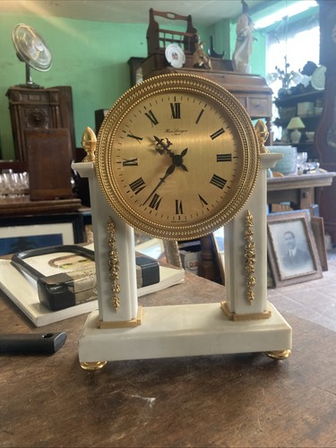 Hour lavigne pendule - pendule, en