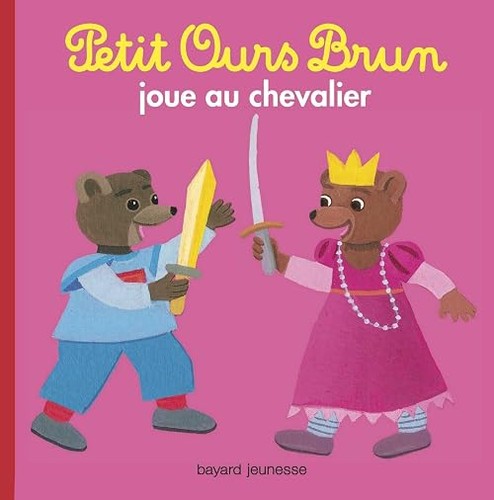 Petit ours brun joue - ours,