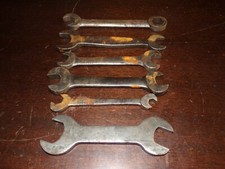 lot de 6 clé plates ( 28-20 / 26-22 / 18-16 / 10-15 / 16-20 / 11-25 mm )