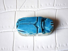 Perle scarabée turquoise sculptée à la main - Amulette Porte Bonheur - Egypte
