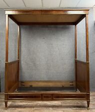 Muséal et rare lit à baldaquin Parisien style louis XVI en acajou et bronze doré