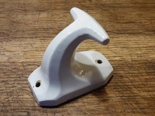 ANCIENNE PATERE PORTE MANTEAU EN PORCELAINE BLANCHE SALLE DE BAIN ART DECO