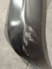 enjoliveur pare-choc avant