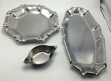 lot 2 plats + sauciere inox