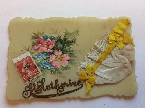 Carte postale ancienne - , bonnet