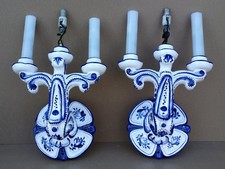 Ancienne paire d'APPLIQUES en FAÏENCE style DELFT bleue luminaire 2 bras 3 feux