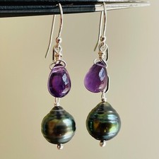 boucles d'oreilles perles noires de Tahiti pierre précieuse améthyste 1647