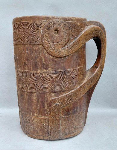 Tres ancien pot lait - a, de