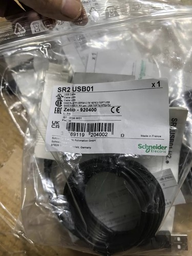 Free tax 1pc new - 1pc, schneider