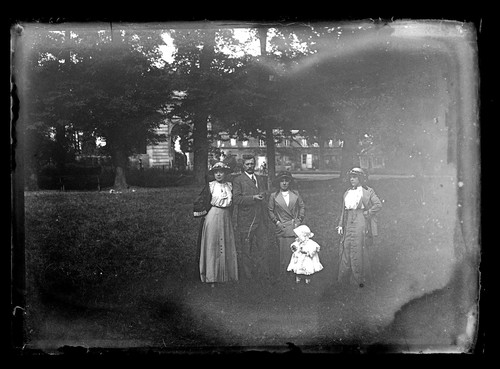 T067 famille française - t067-2,