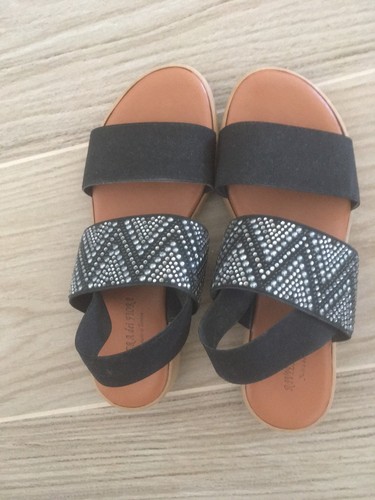Sandales cuir fabrication - sandales,