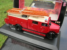 SIGNATURE 1/43 METAL POMPIER