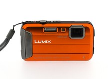 Panasonic Lumix DMC-FT30 +