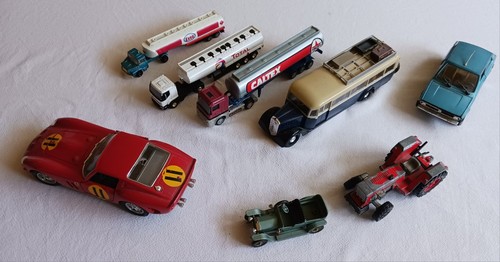 Lot voitures miniatures - lot,
