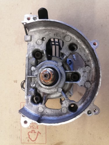 Bas moteur echo - bas,