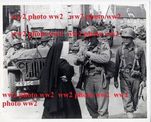 Ww2 photo avranches 4th - photo,