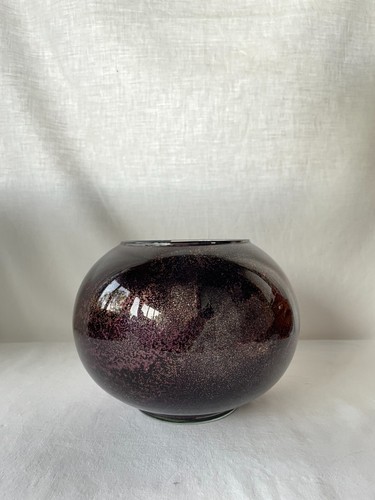 Vase laqué line signé - , jnb