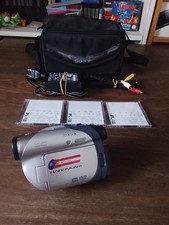 SONY - Handycam  DCR-DVD105 -