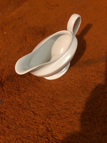 Jolie saucière ancienne - sauciÈre,