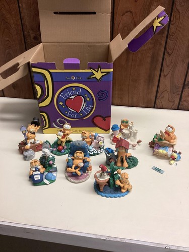 Garfield resin figurines lot - resin,