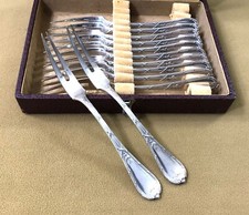 12 fourchette escargot CHRISTOFLE modèle RUBANS CLOCHETTES métal argenté 15,5 cm