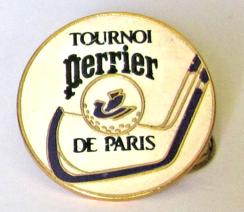 Pin golf tournoi perrier de - pin's,