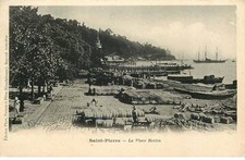 MARTINIQUE  SAINT PIERRE  la place Bertin