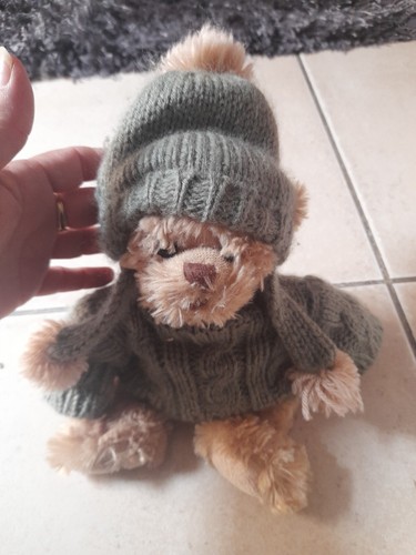 Peluche ours tricot bonnet - ours, et