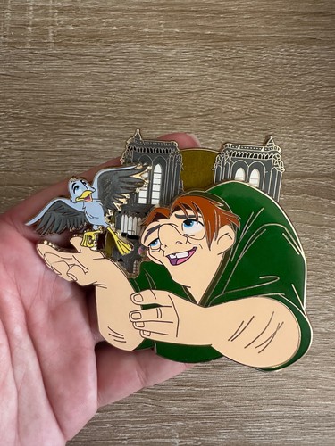 Pins fantasy disney - , quasimodo