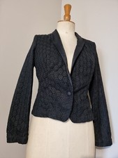 MADEMOISELLE R : SUPERBE VESTE NOIRE PRINTEMPS TOUT EN BRODERIES STYLE ANGLAISES