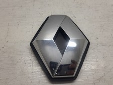 Monogramme insigne sur pare