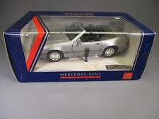 AX156 TROPHEE 1/18 1:18 MERCEDES BENZ 500 SL CABRIOLET 1989 SILVER REF 801