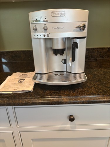 Delonghi magnifica esam 3300 - delonghi,