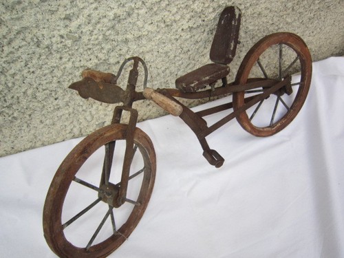 Ancien jouet velo arts - velo,