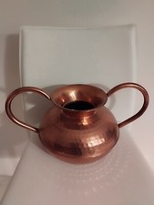 Vase à Anses en cuivre