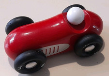 VILAC / JEUX - Jouets en bois des Vosges - Modèle " Le Bolide Rouge  "  VILAC