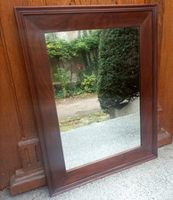 Miroir mouluré Louis-Philippe en noyer - Milieu du XIXe siècle - 69 x 52,5 cm